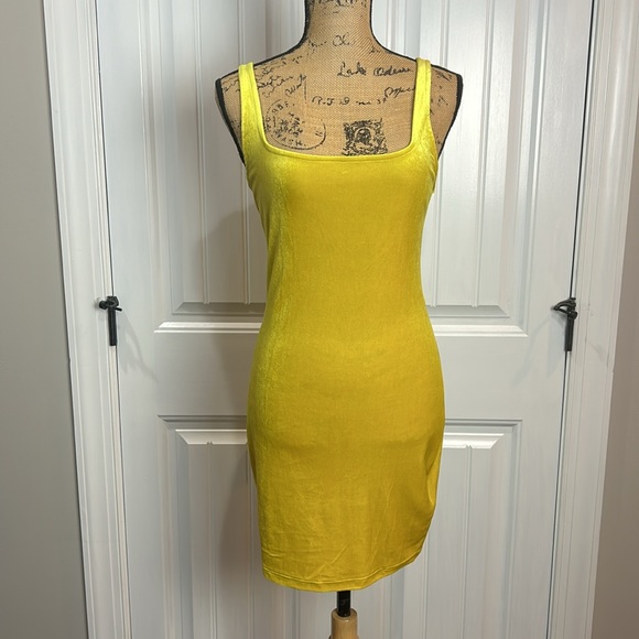 Urban Outfitters Velvet mustard yellow Tank Dress small - Picture 5 of 8